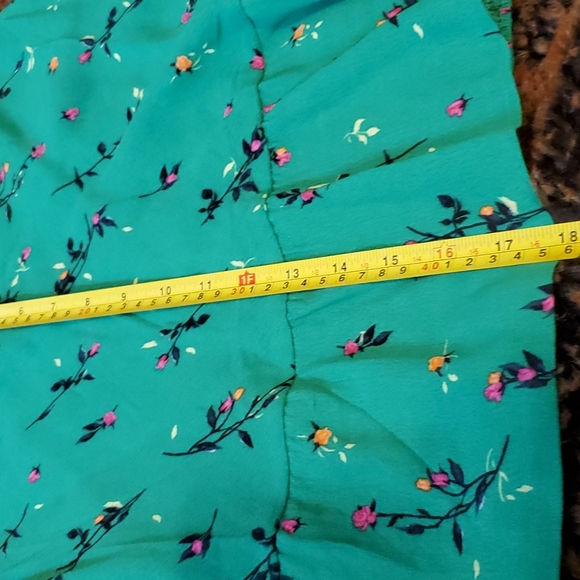 Afrm women floral green sleeveless top - Picture 7 of 7